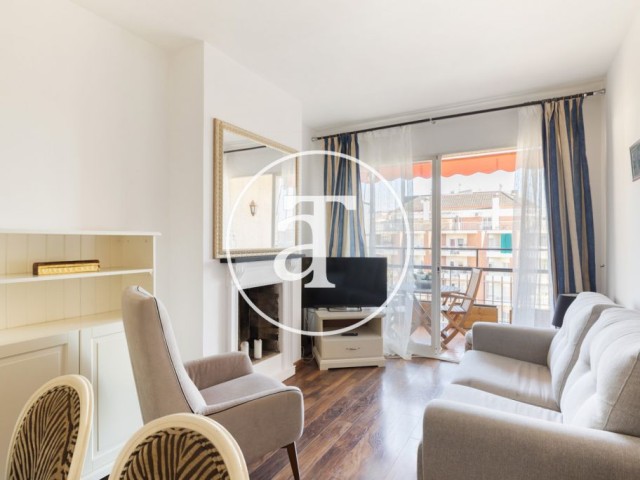 Piso de alquiler temporal de 3 habitaciones, terraza y 2 baños en L