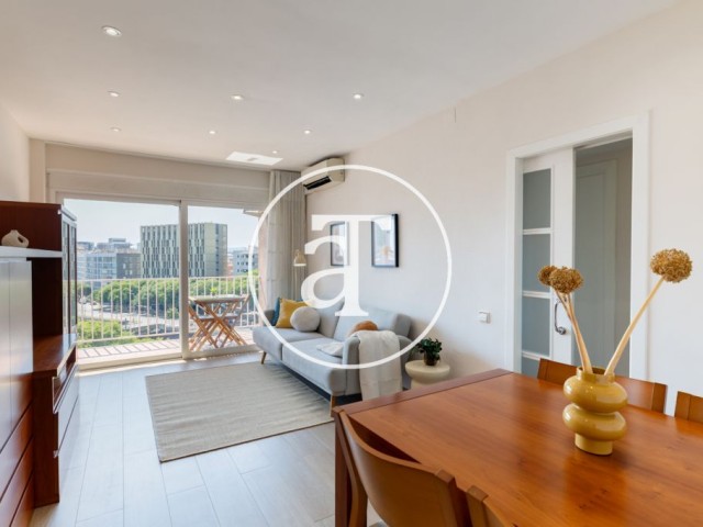 Monthly rental apartment with 2 bedrooms, 1 bathroom, study and terrace with views next to the Gran Via 2 shopping center