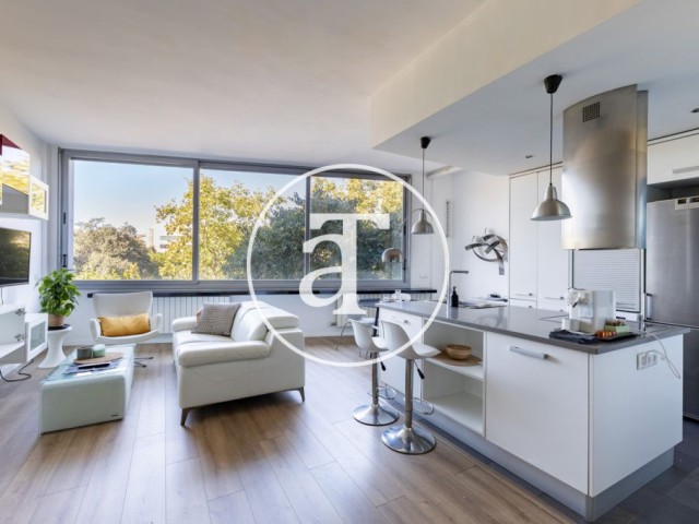 Piso de alquiler temporal de 1 habitación y 1 baño en Sant Martí