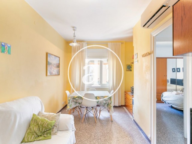 Ático de alquiler temporal de 1 habitación al lado del Hospital Sant Pau