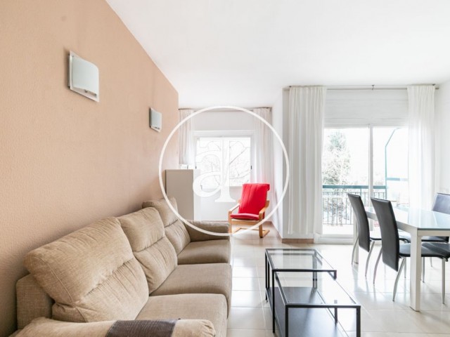 Monthly rental flat with 2 bedrooms, terrace and parking in Paseo Maragall