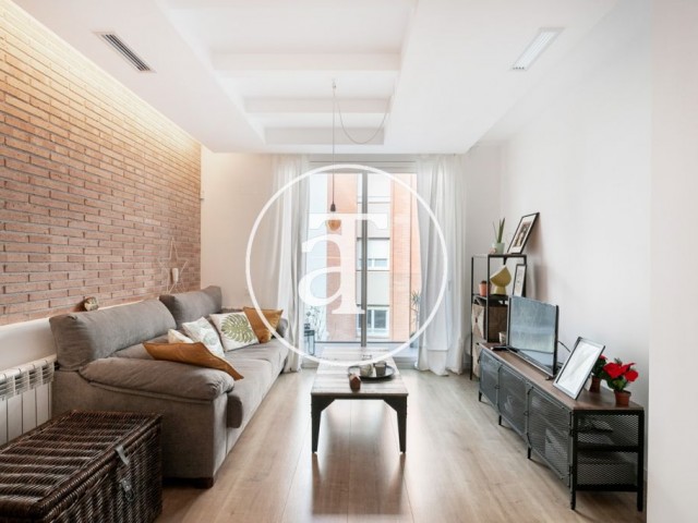 Monthly rental apartment with terrace in Gracia
