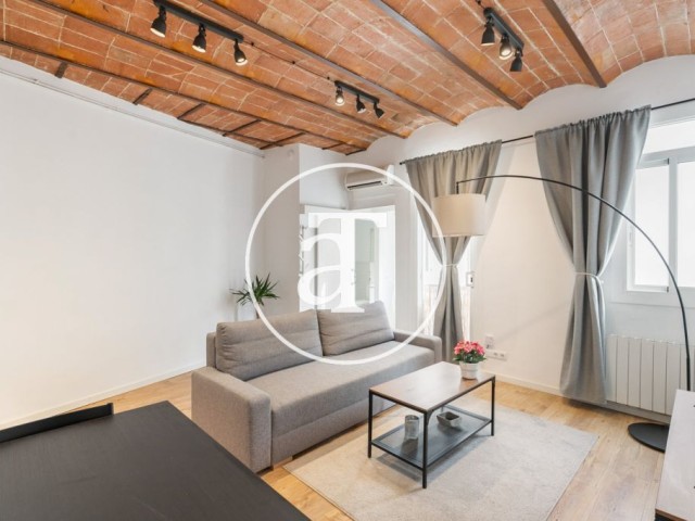 Piso de alquiler de 1 habitación con increíble terraza en el centro de Barcelona