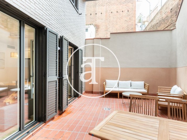Duplex for temporary rental with 2 bedrooms and terrace in Poble Sec