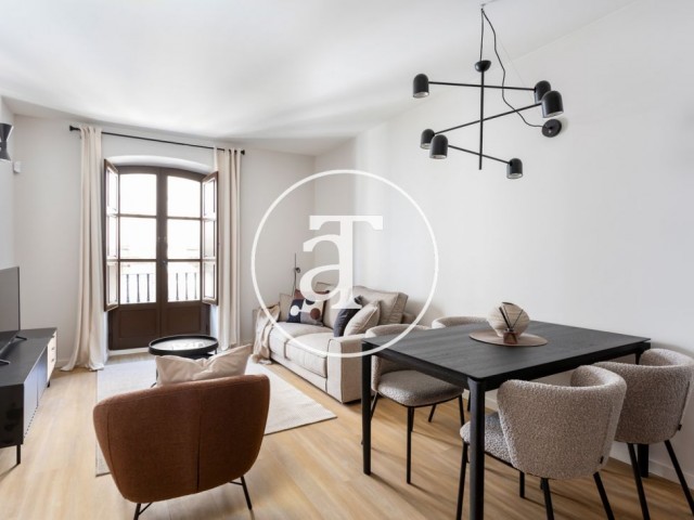 Monthly rental apartment with 2 bedrooms in the Gothic Quarter