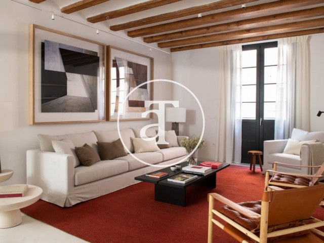 Brand new monthly rental apartment with 2 bedrooms, gym and heated swimming pool in Port Vell
