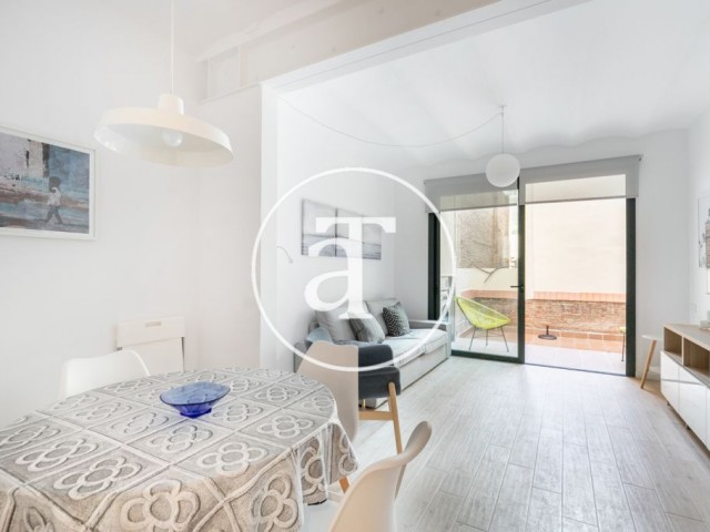 Beautiful apartment for rent with private courtyard in Gracia