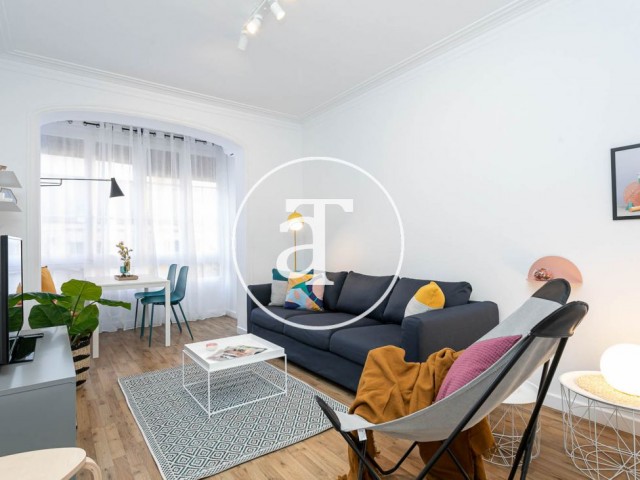 Fantastic furnished 4 bedroom apartment in Gracia