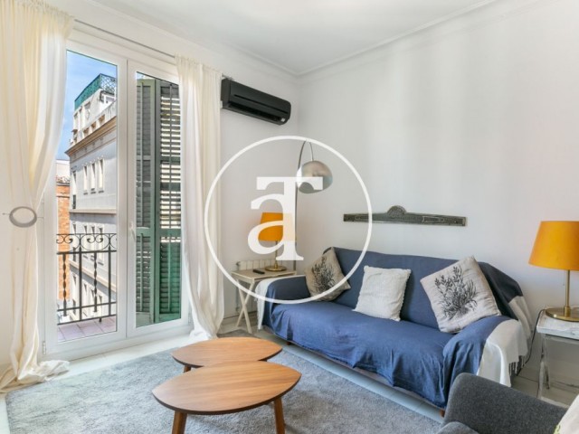 Alquiler temporal de apartamento de 2 habitaciones dobles en barrio Gracia en Barcelona