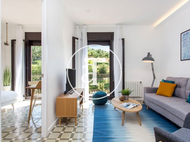Piso de alquiler temporal de 2 habitaciones dobles en Barcelona