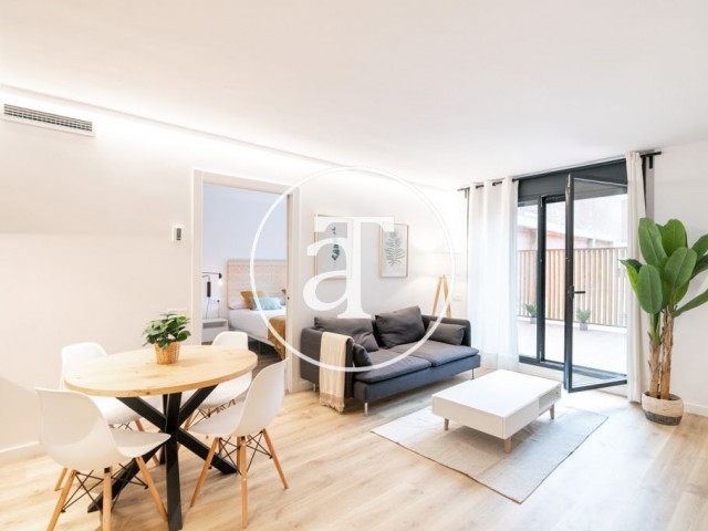 Dúplex amueblado de alquiler temporal con 2 habitaciones dobles en Barcelona