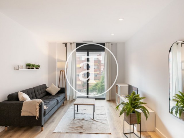 Piso amueblado de alquiler temporal con 2 habitaciones dobles en Barcelona