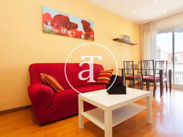 Monthly rental apartment with 2 bedrooms and terrace in Eixample, Barcelona