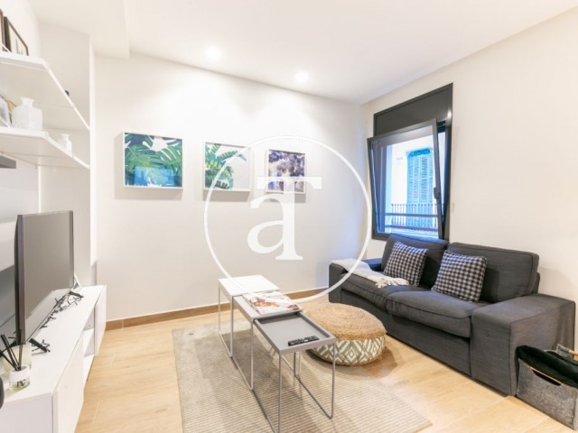 Monthly rental apartment with terrace in residential area of Barcelona