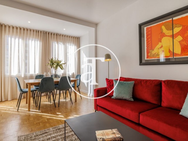 Monthly rental of 3 bedroom apartment in Eixample Dreta