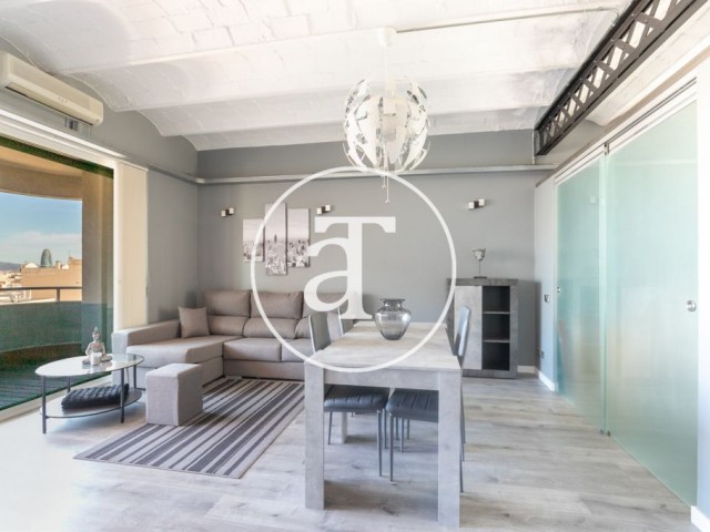 Designer furnished apartment a few steps from Plaza Catalunya