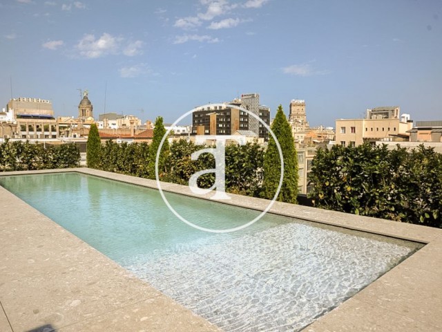 Piso a estrenar de alquiler por temporada con 2 habitaciones y terraza en privilegiada zona de Barcelona