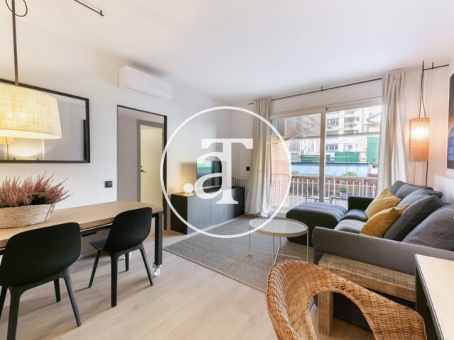 Monthly rental apartment with 3 double bedrooms in Eixample Dreta