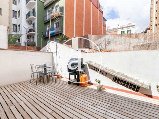 Monthly rental apartment with 1 bedroom and terrace in Poble Sec