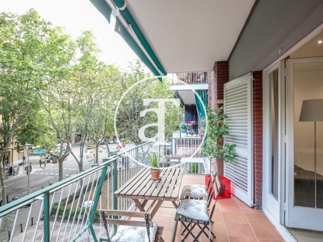 Mothly rental apartment with 3 bedrooms and terrace close to Paseo Sant Joan
