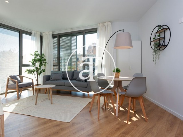 Monthly rental apartment with 2 bedrooms and shared pool close to Diagonal Av.